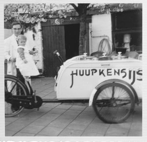 Smikkelen op de Huupkens ijskar